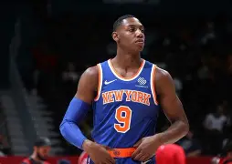 关于洛杉矶湖人战胜纽约尼克斯，NBA东西部焦点战火热上演的信息